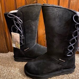 NWT Bearpaw Black II Rita Wide Size 8 Lace Up Boots